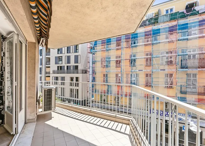 De Dijon Fshh Aparthotel Nizza