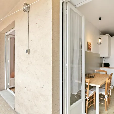 De Dijon Fshh Lägenhetshotell